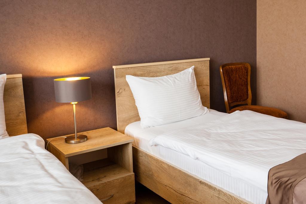 Hotel Almi อาคัลท์ชิกเค ภายนอก รูปภาพ