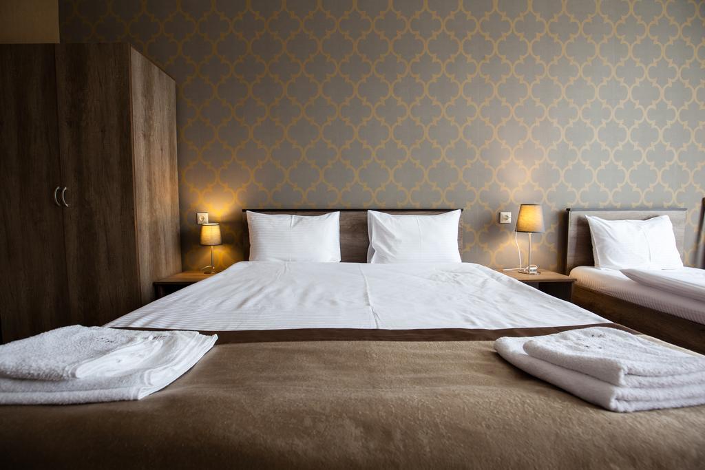 Hotel Almi อาคัลท์ชิกเค ภายนอก รูปภาพ